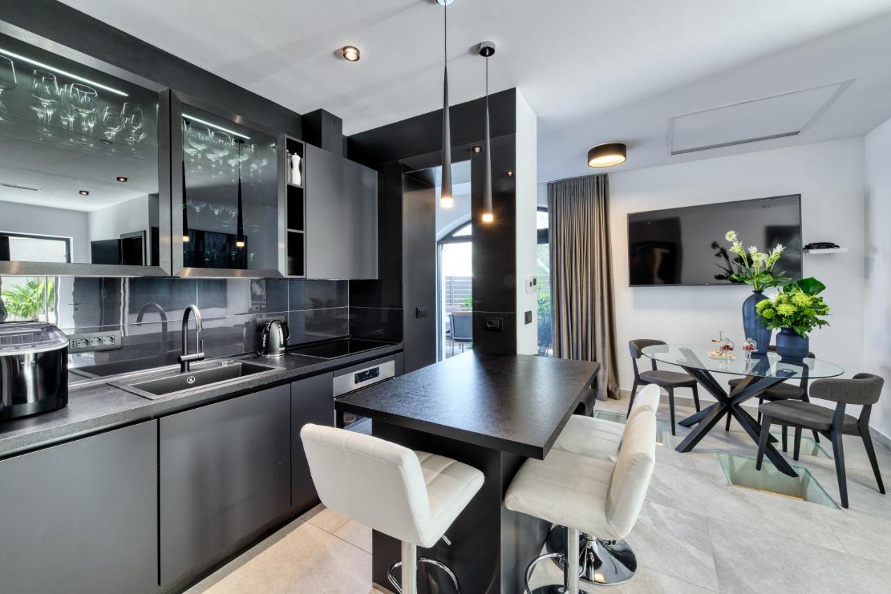 Apartment One B With Heated Private Pool Dubrovnik Kültér fotó