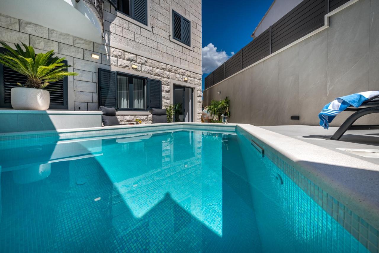 Apartment One B With Heated Private Pool Dubrovnik Kültér fotó