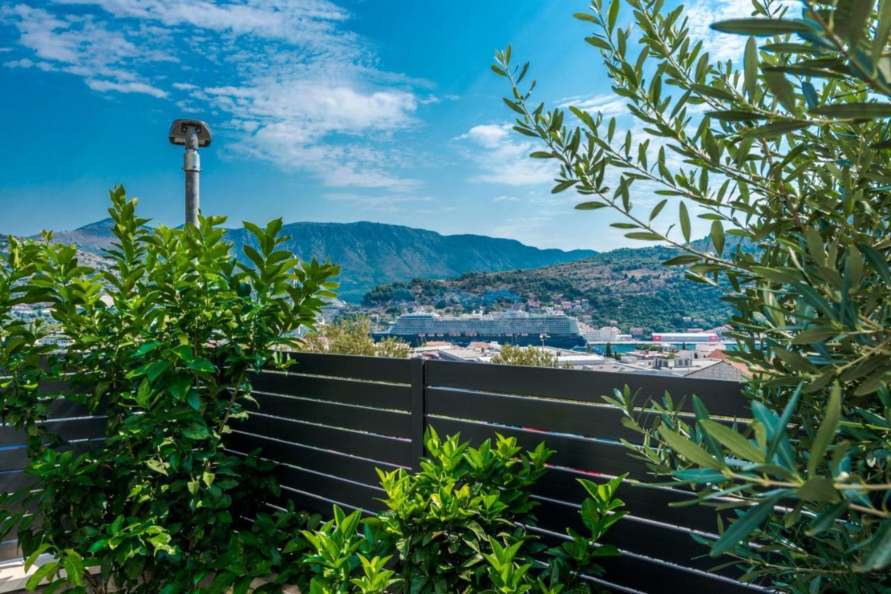 Apartment One B With Heated Private Pool Dubrovnik Kültér fotó